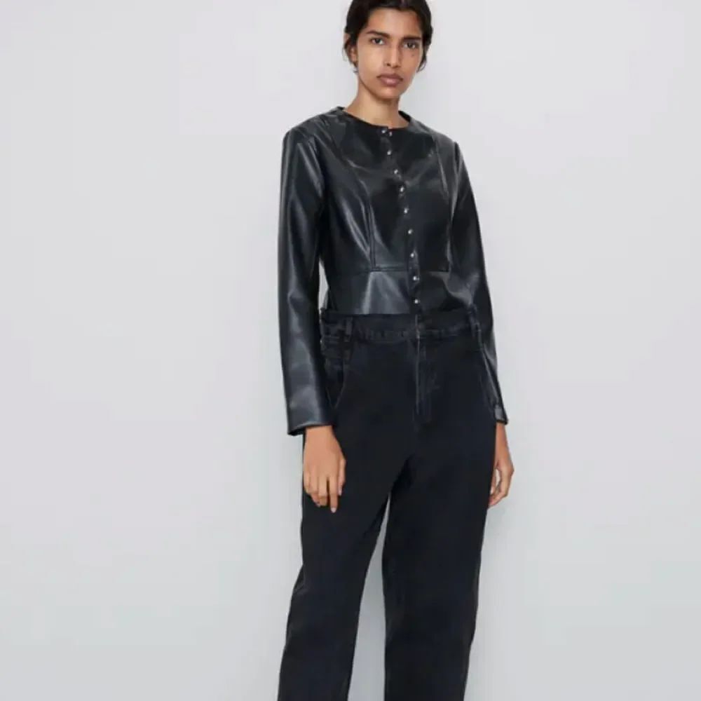 Zara faux leather jacket with snaps size Medium Black